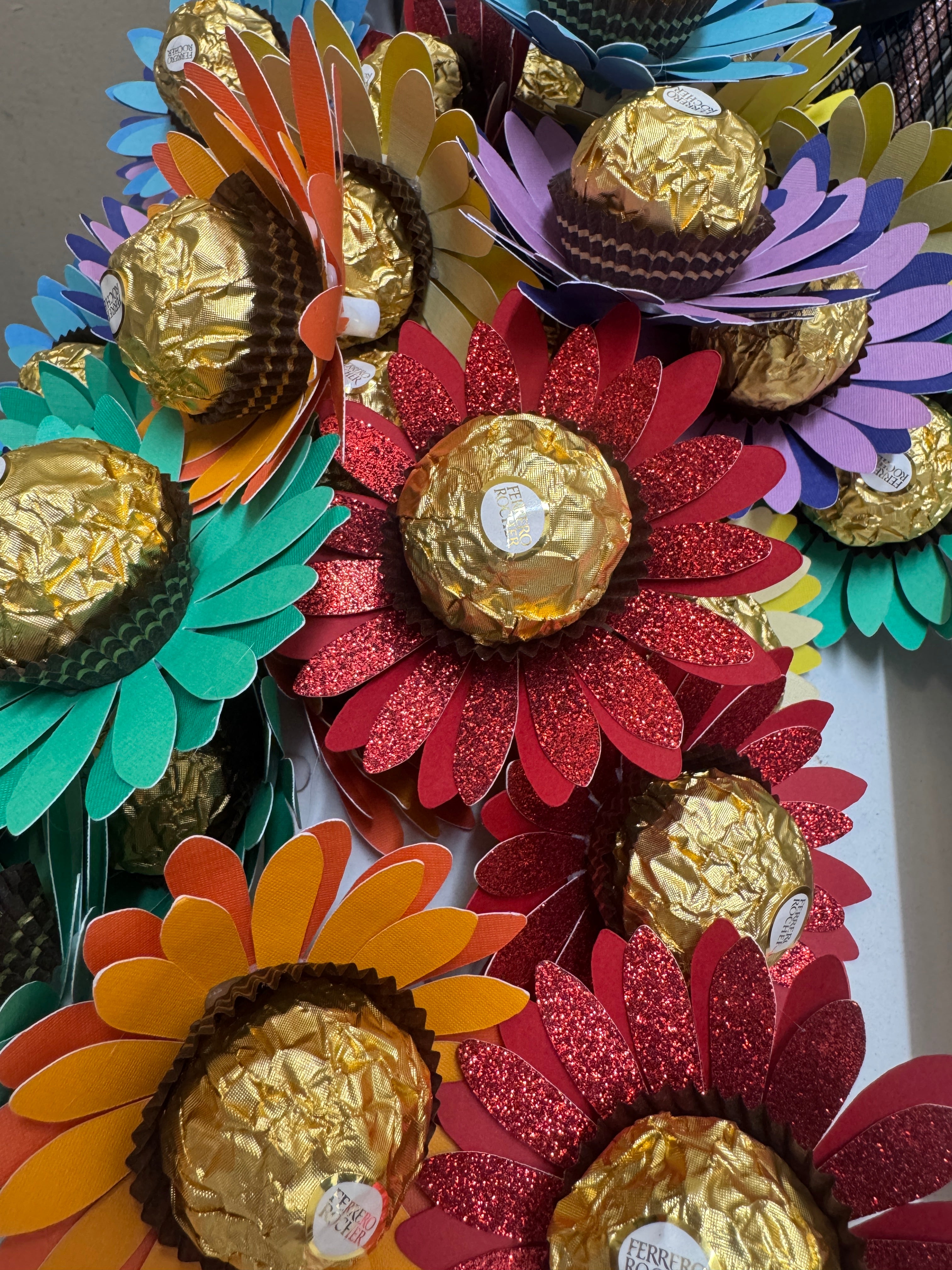 Custom Candy, Lollipops & Filled Candy Holders